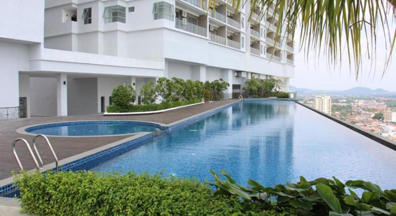Silverscape Family Suite Melaka City Centre Exterior photo