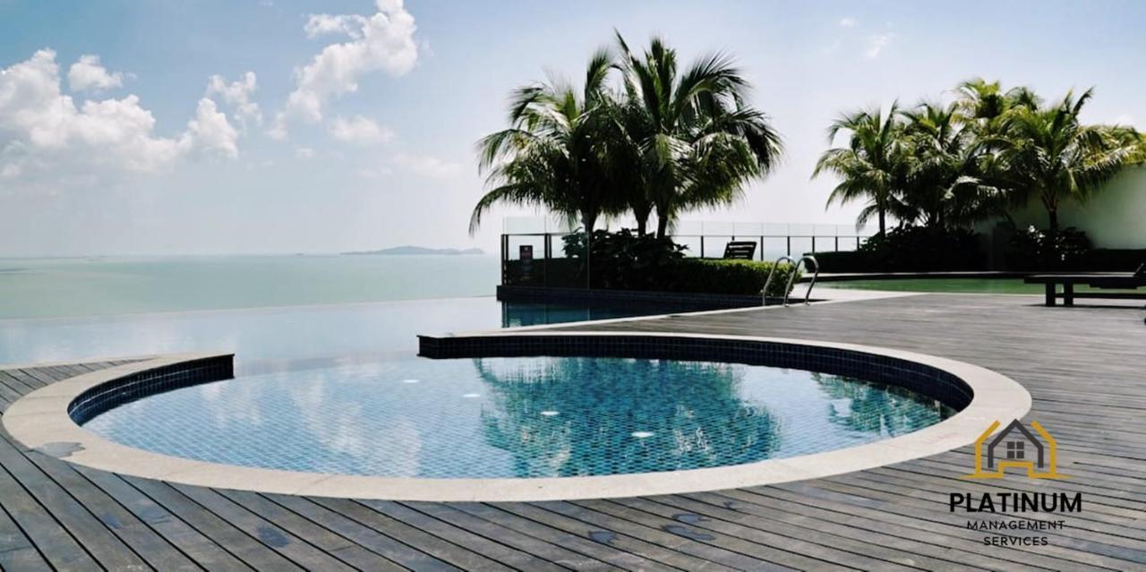 Silverscape Family Suite Melaka City Centre Exterior photo